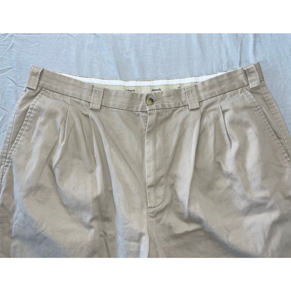 Ashworth Pleated 100% Cotton Chino Golf Shorts. Beige, Men's Size 38. GUC!! - Picture 2 of 5